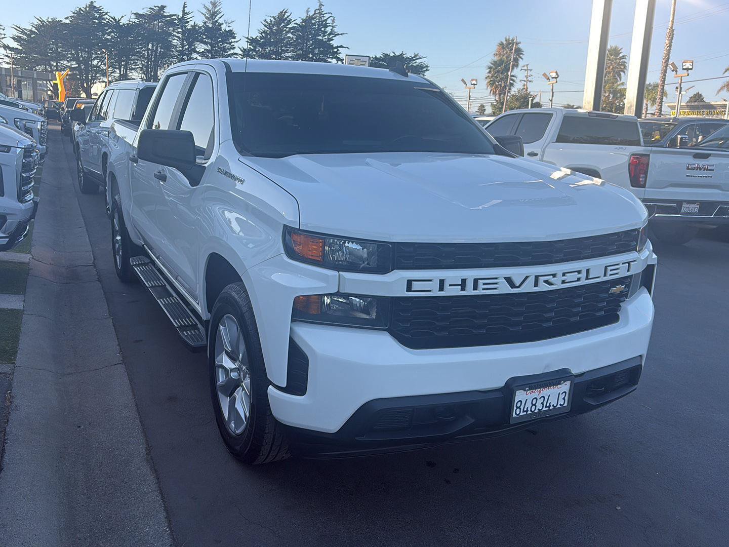 Used 2022 Chevrolet Silverado 1500 Custom RWD image 1