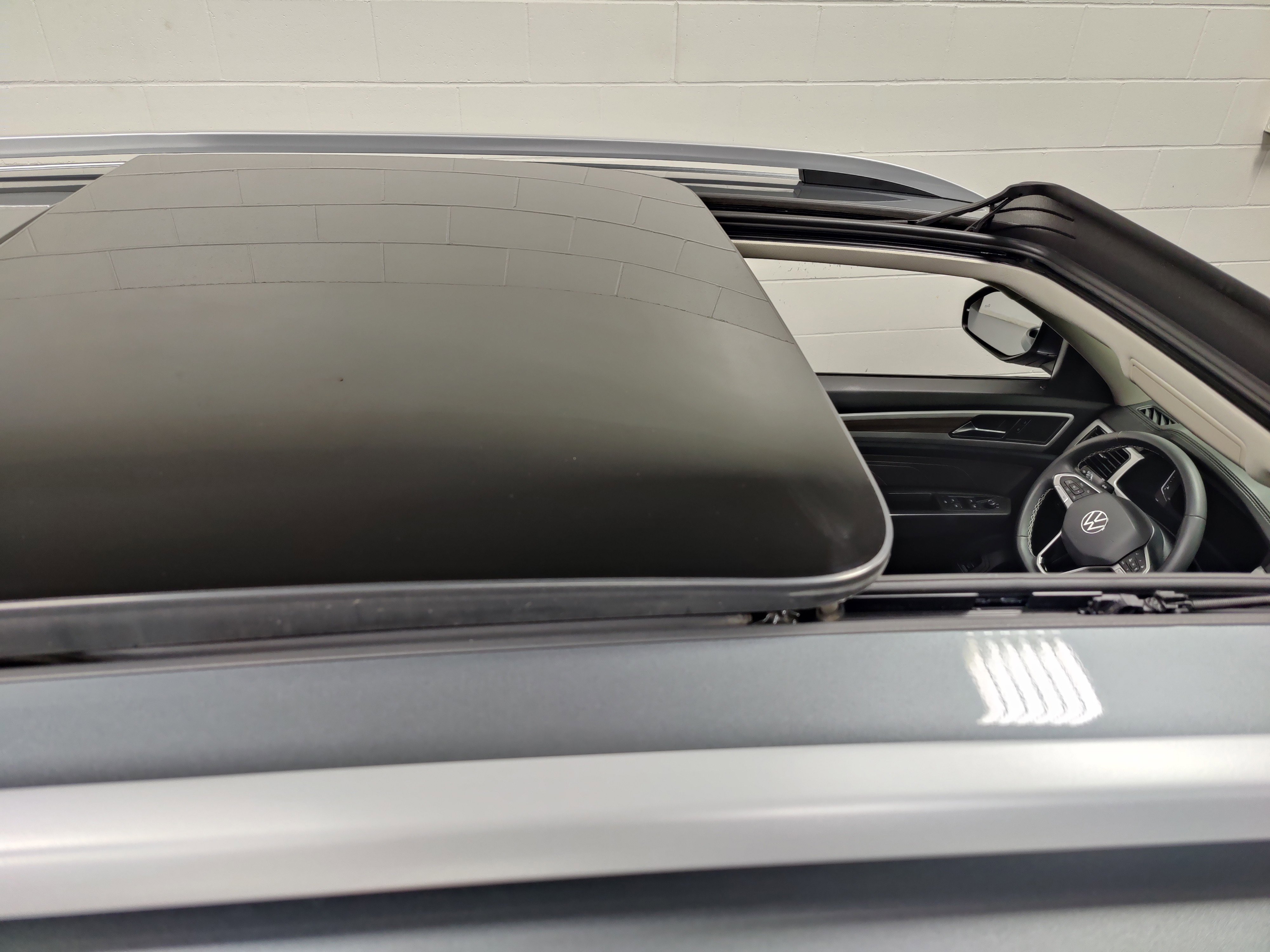 Certified 2022 Volkswagen Atlas SEL image 6