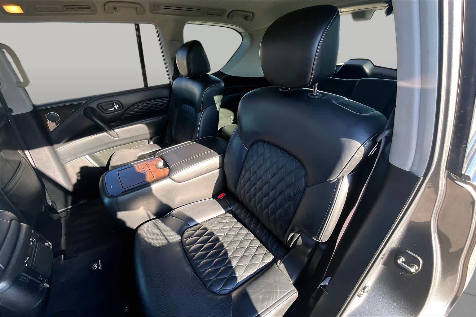 Used 2018 INFINITI QX80 2WD w/ Deluxe Technology Package image 21