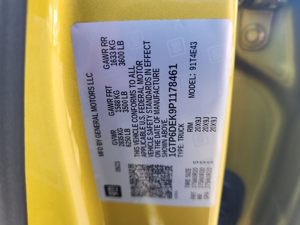 Certified 2023 GMC Canyon AT4 w/ AT4 Premium Package AWD/4WD image 34