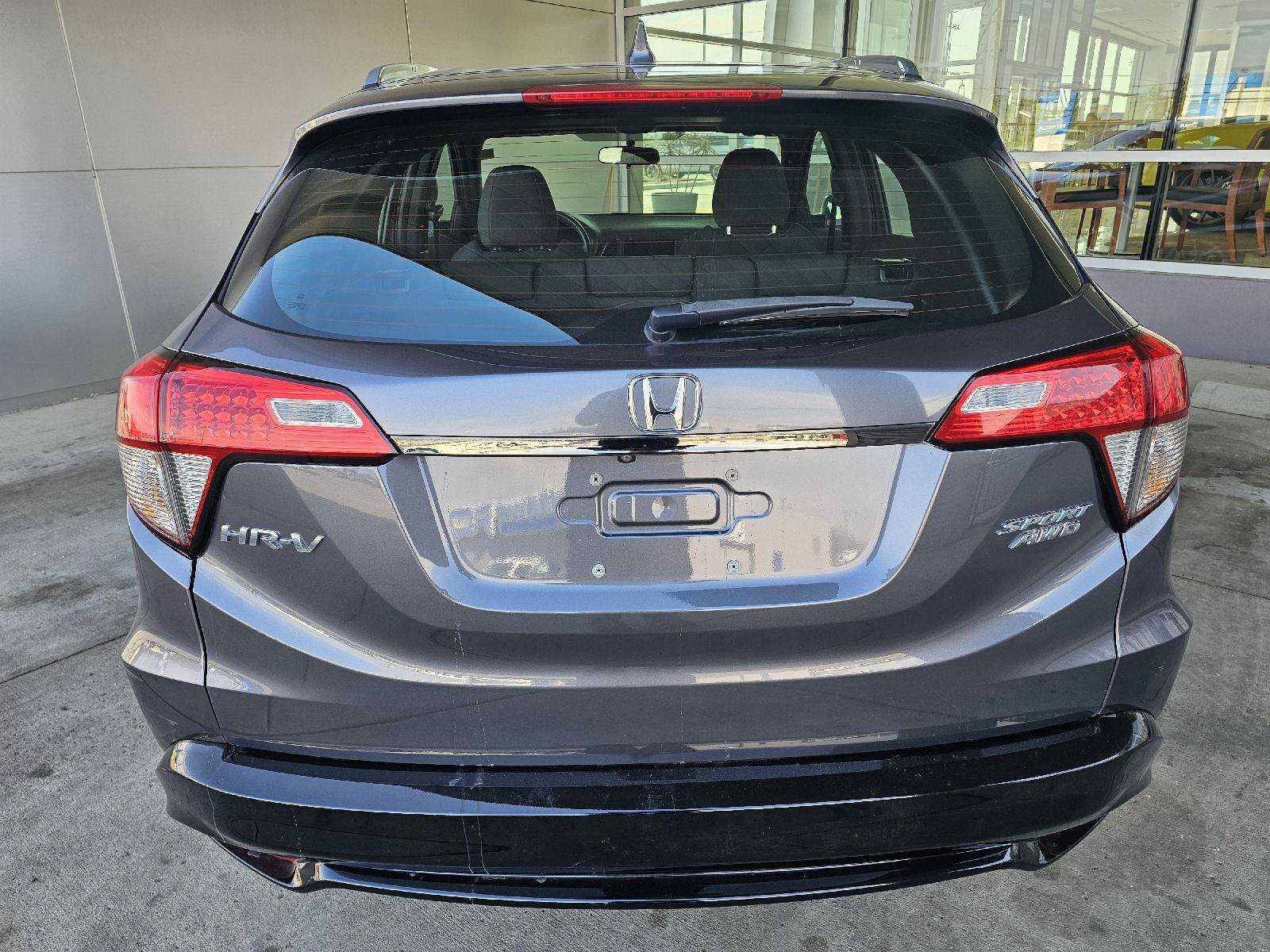 Used 2019 Honda HR-V Sport image 4