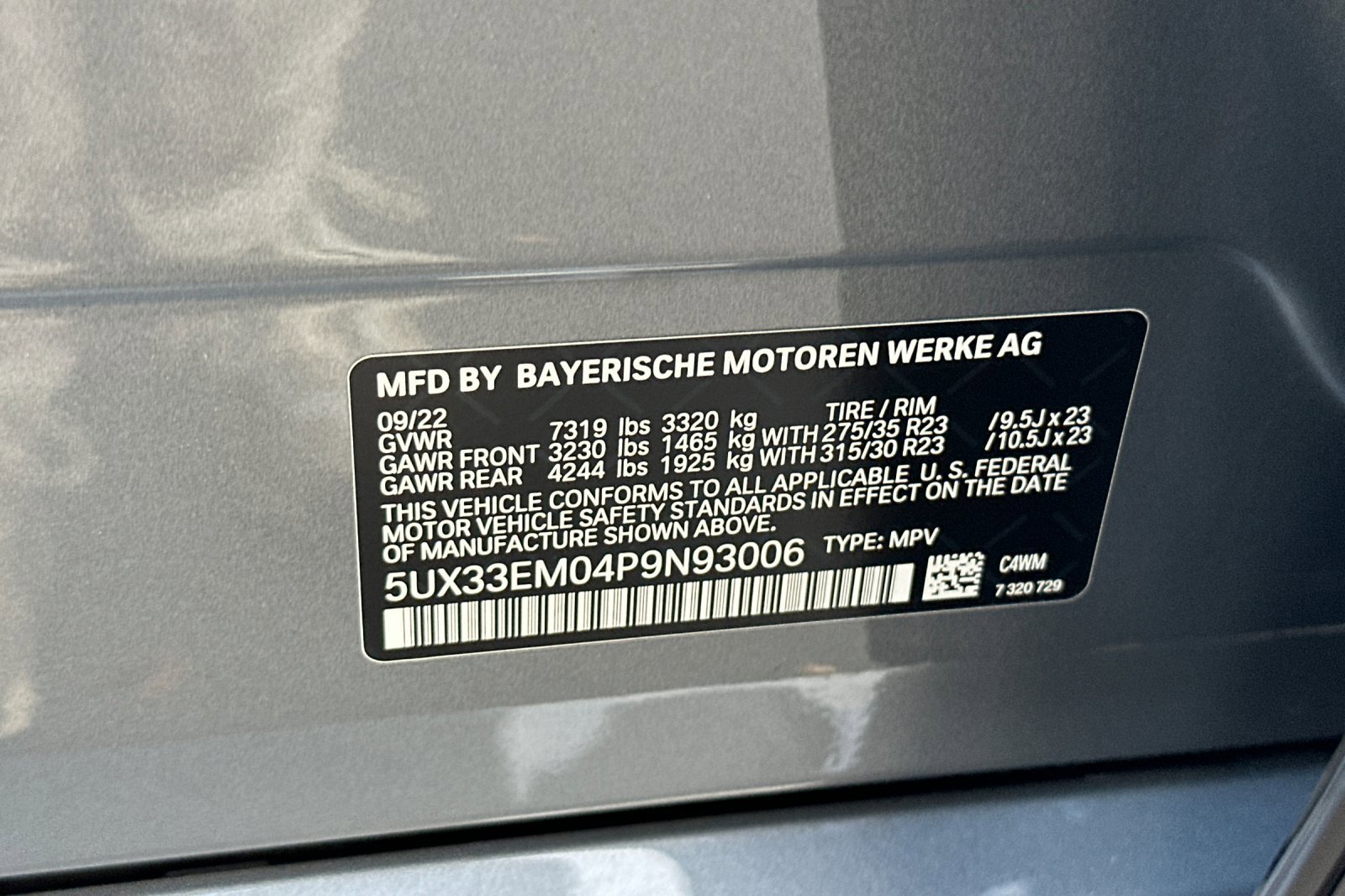 Used 2023 BMW X7 M60i w/ Executive Package image 31