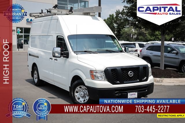 Used 2021 Nissan NV 3500 SV RWD image 1