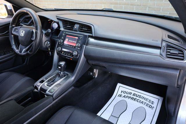 Used 2017 Honda Civic Sport image 36