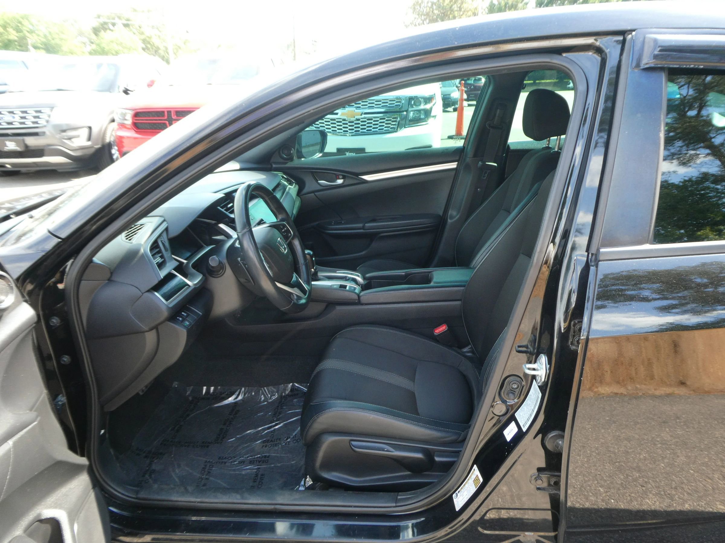 Used 2021 Honda Civic Sport image 12