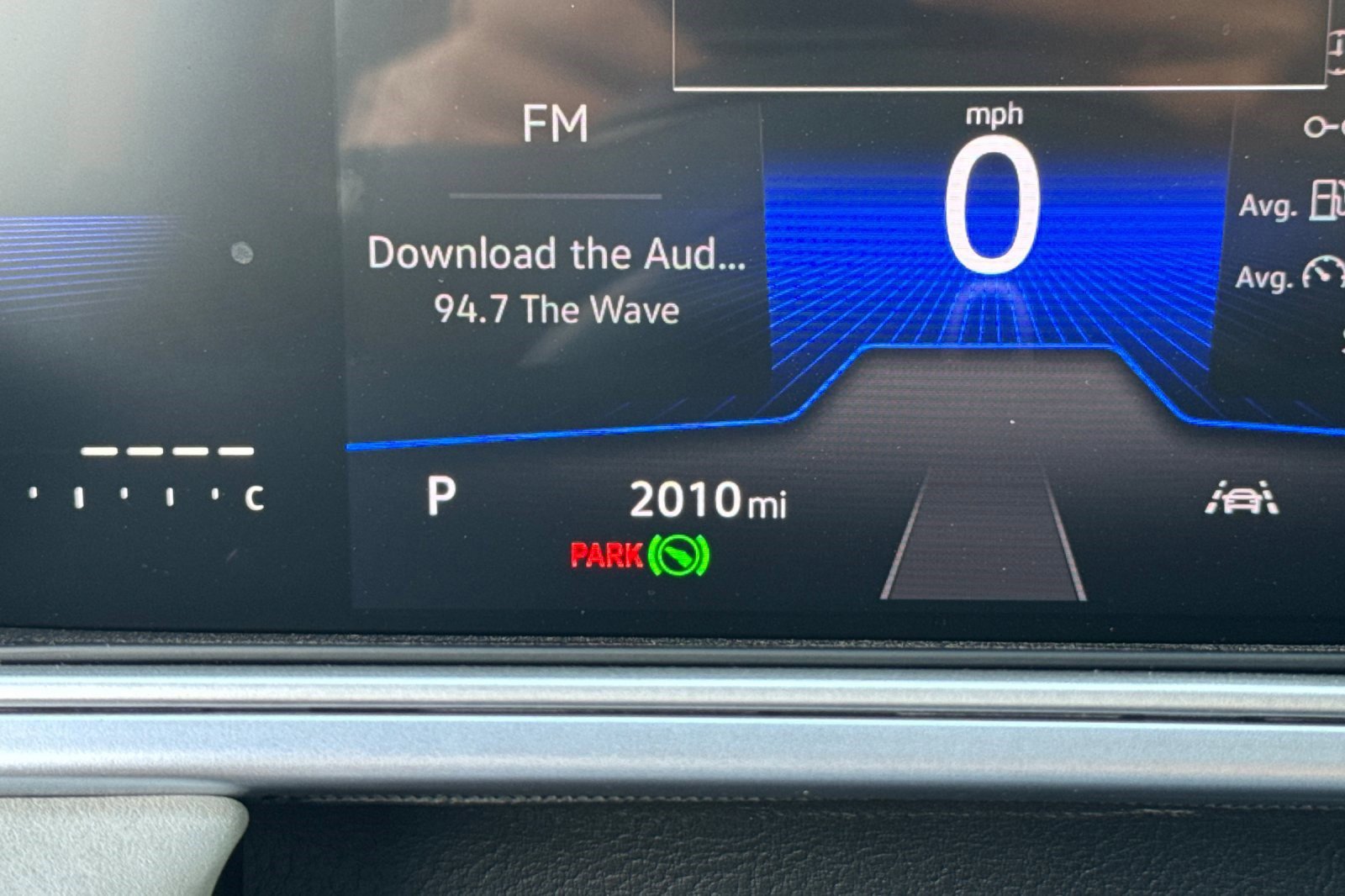 Used 2025 Volkswagen Taos SE w/ Panoramic Sunroof Package image 20