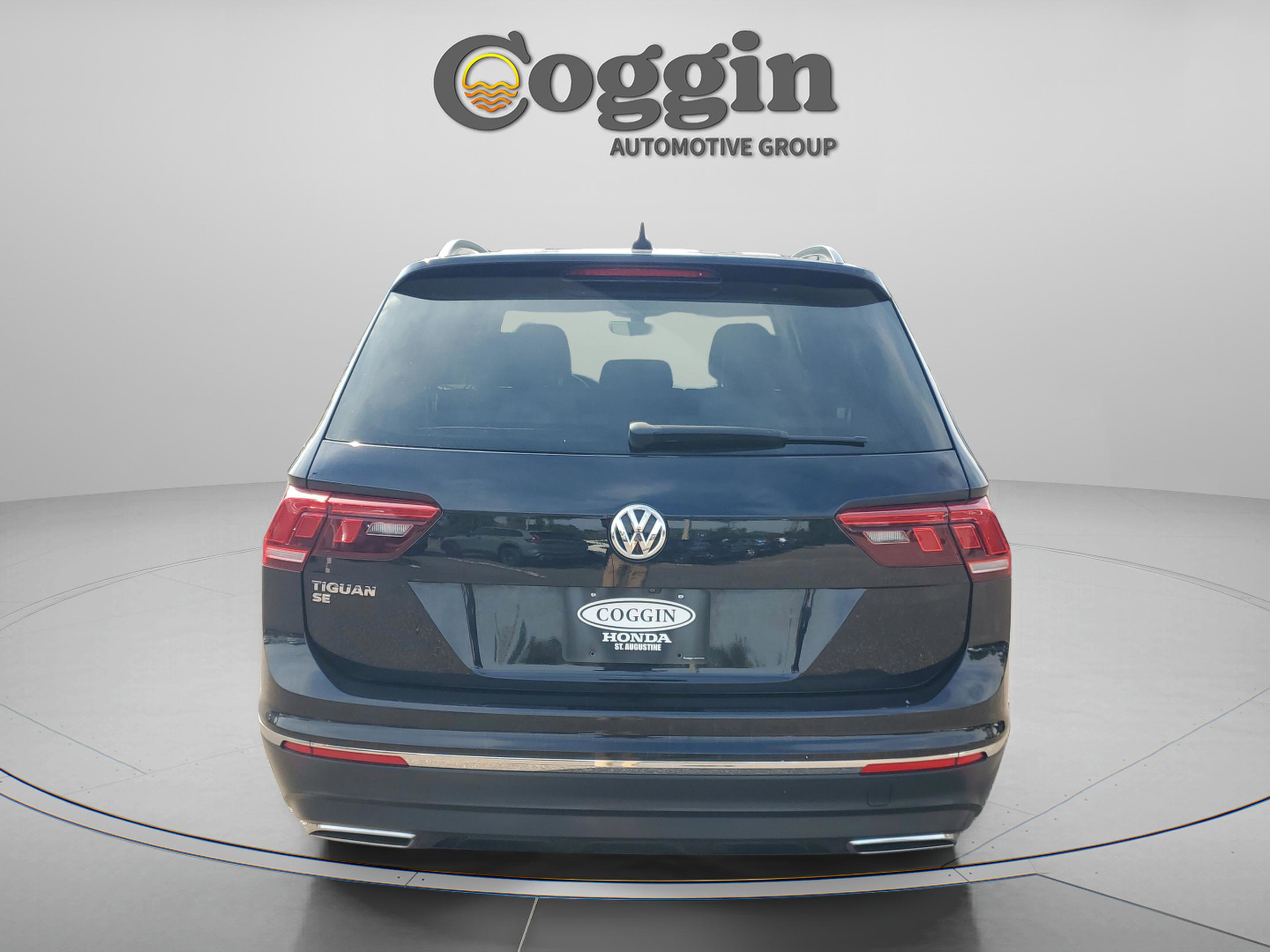 Used 2021 Volkswagen Tiguan SE image 4