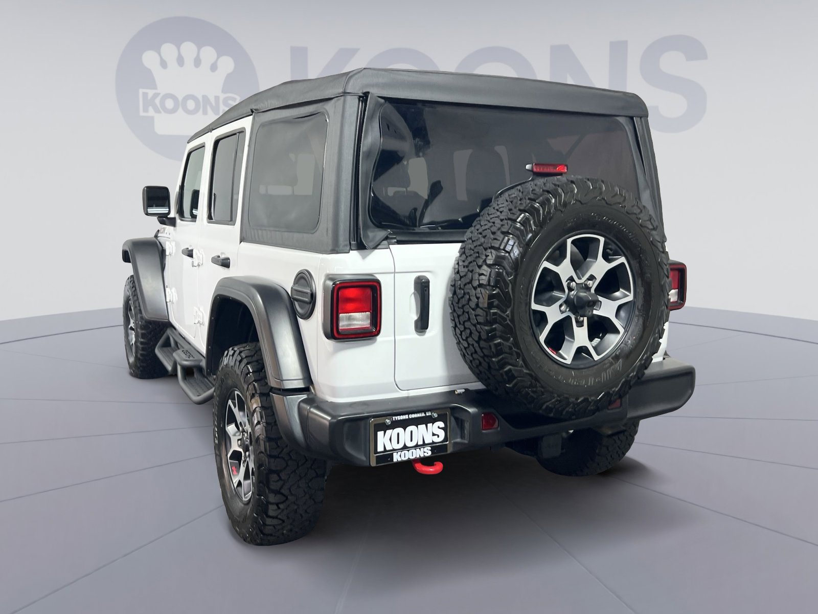 Used 2023 Jeep Wrangler Unlimited Rubicon w/ Cold Weather Group image 4