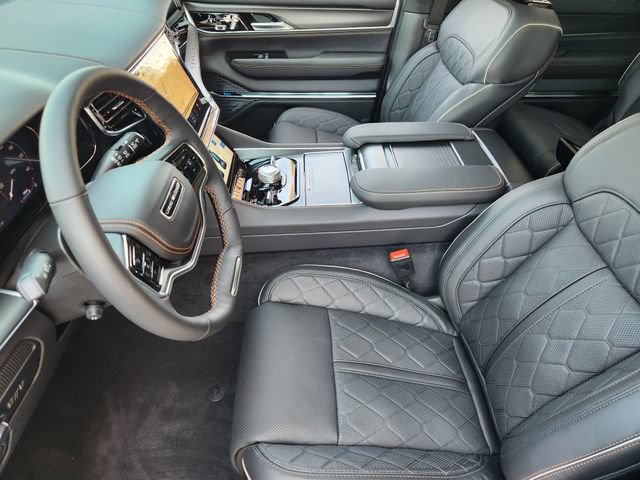 New 2026 Jeep Grand Wagoneer Summit AWD/4WD image 8