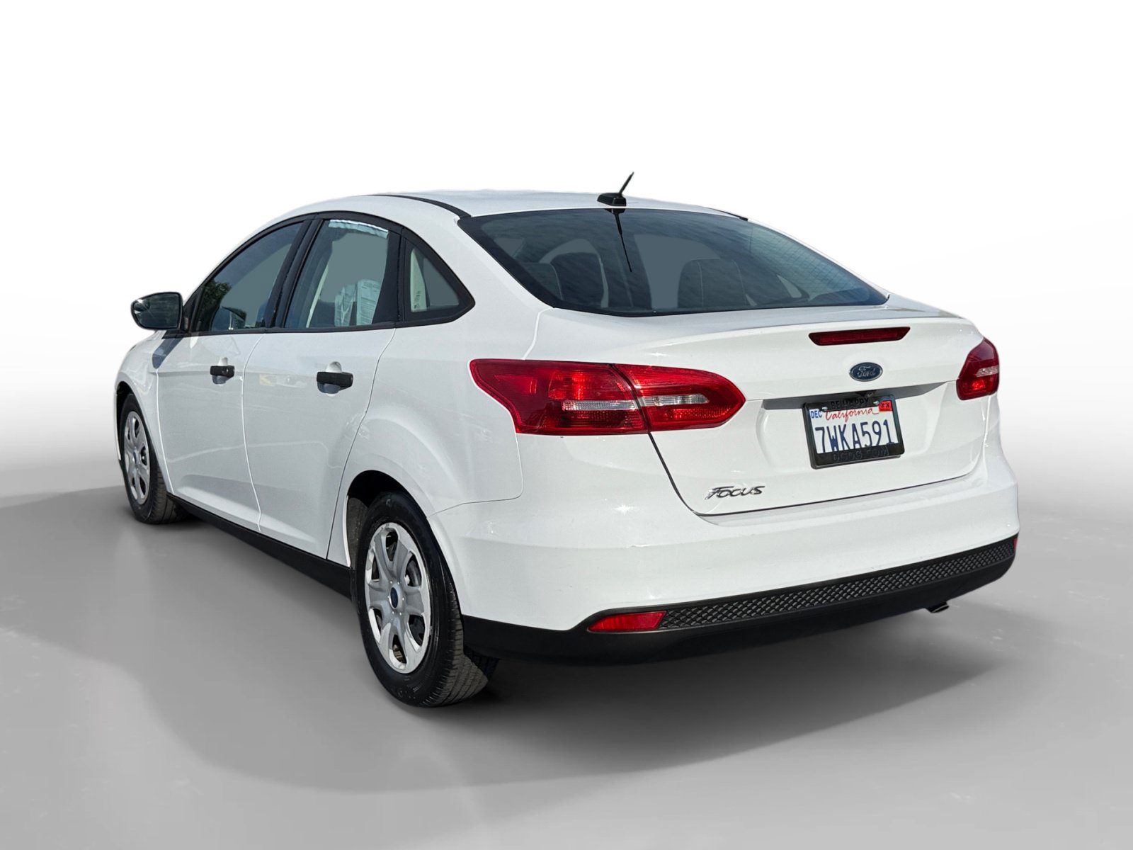 Used 2016 Ford Focus S FWD image 3