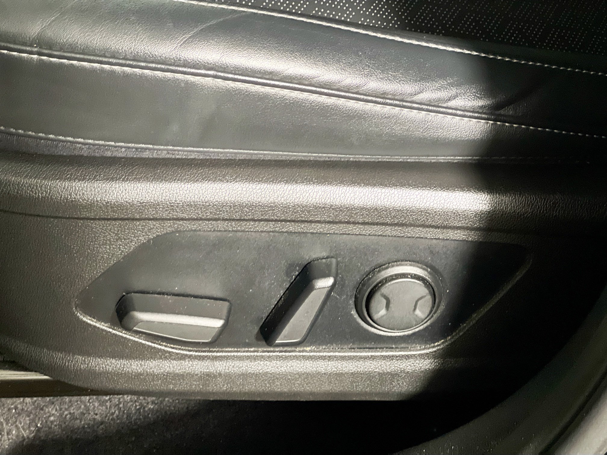 Used 2021 Kia Sorento S w/ Panoramic Sunroof Package FWD image 15