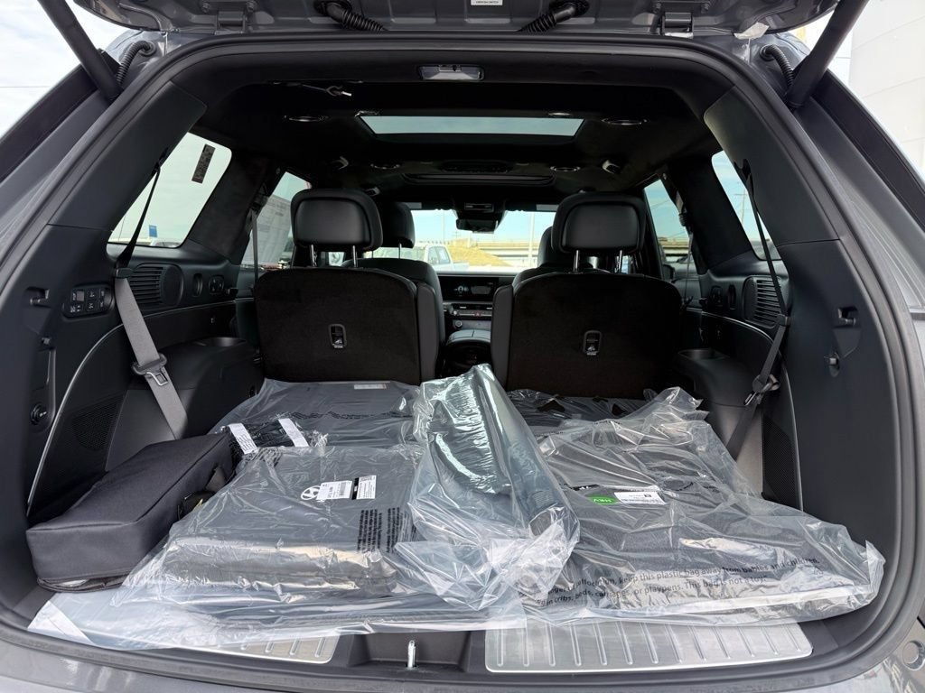 Certified 2026 Hyundai Palisade Calligraphy AWD/4WD image 7