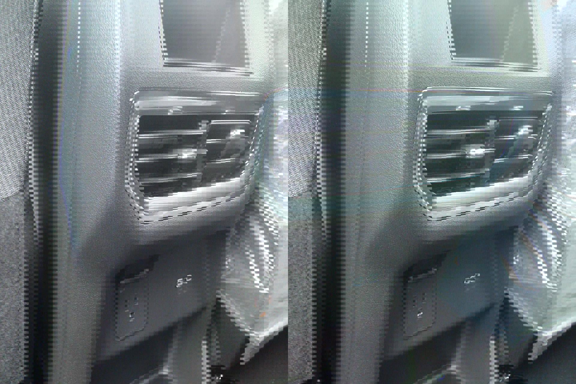 New 2026 GMC Sierra EV Elevation image 19