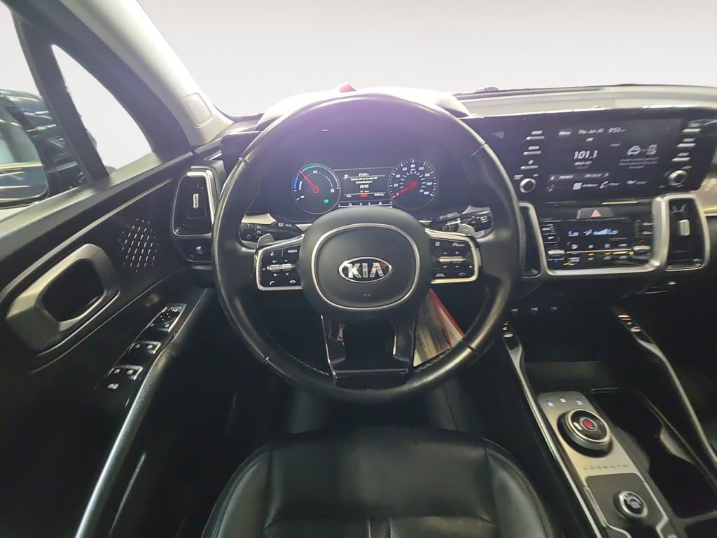 Used 2021 Kia Sorento S FWD image 11