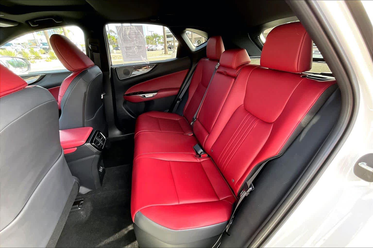 Certified 2025 Lexus NX 350h AWD w/ Accessory Package (2T) image 18