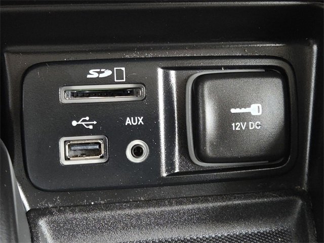 Used 2014 Jeep Cherokee Limited w/ Trailer Tow Group image 7