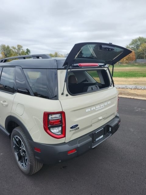 New 2025 Ford Bronco Sport Outer Banks w/ Outer Banks Tech Package+ AWD/4WD image 22