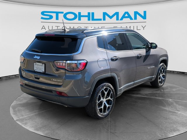 Used 2024 Jeep Compass Limited AWD/4WD image 5