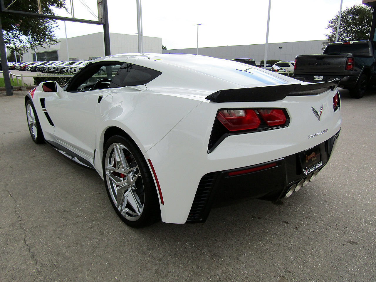 Used 2018 Chevrolet Corvette Grand Sport RWD image 7