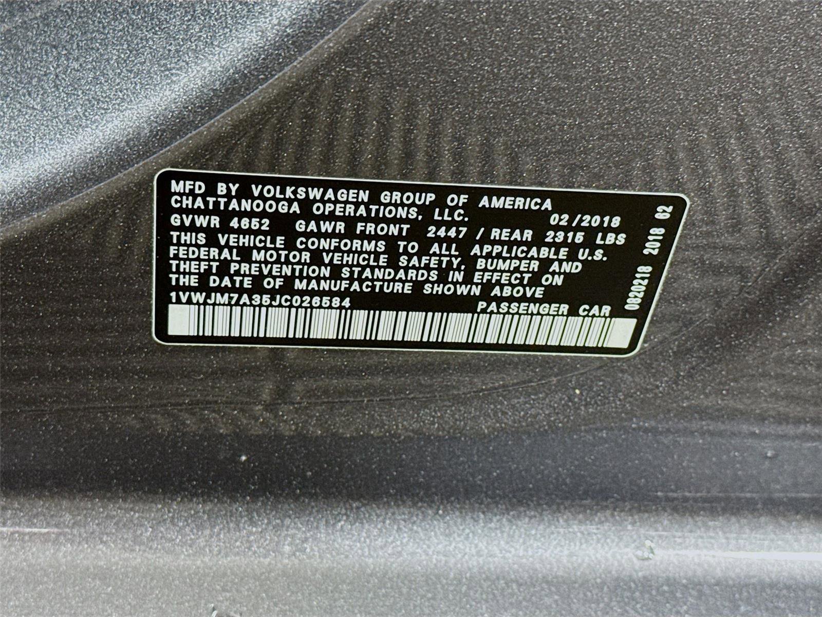 Used 2018 Volkswagen Passat 3.6 image 24