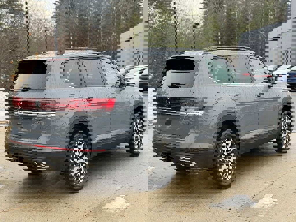 New 2026 Volkswagen Atlas SE image 10
