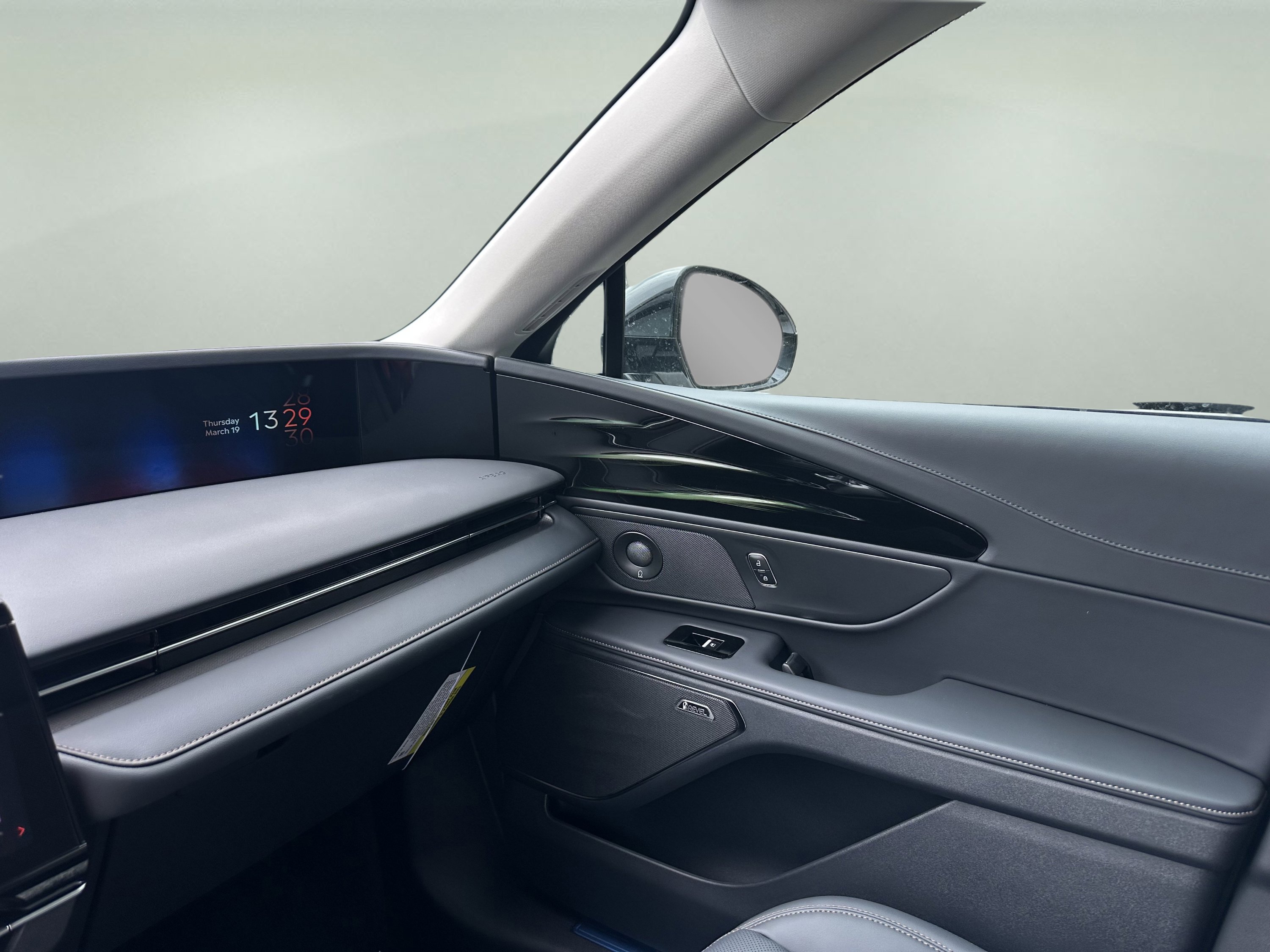 New 2026 Lincoln Nautilus Premier w/ Equipment Group 102A image 17