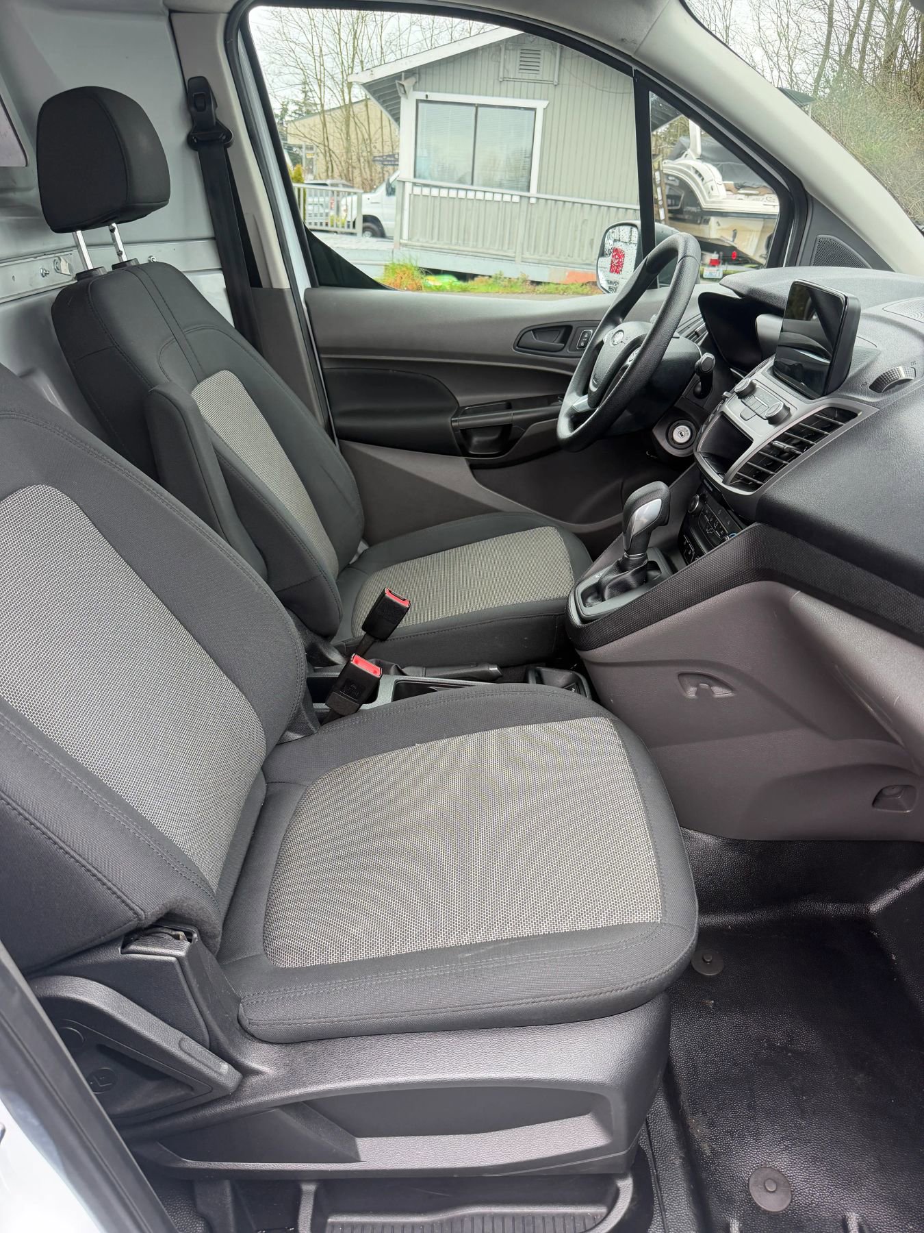 Used 2019 Ford Transit Connect XL image 23