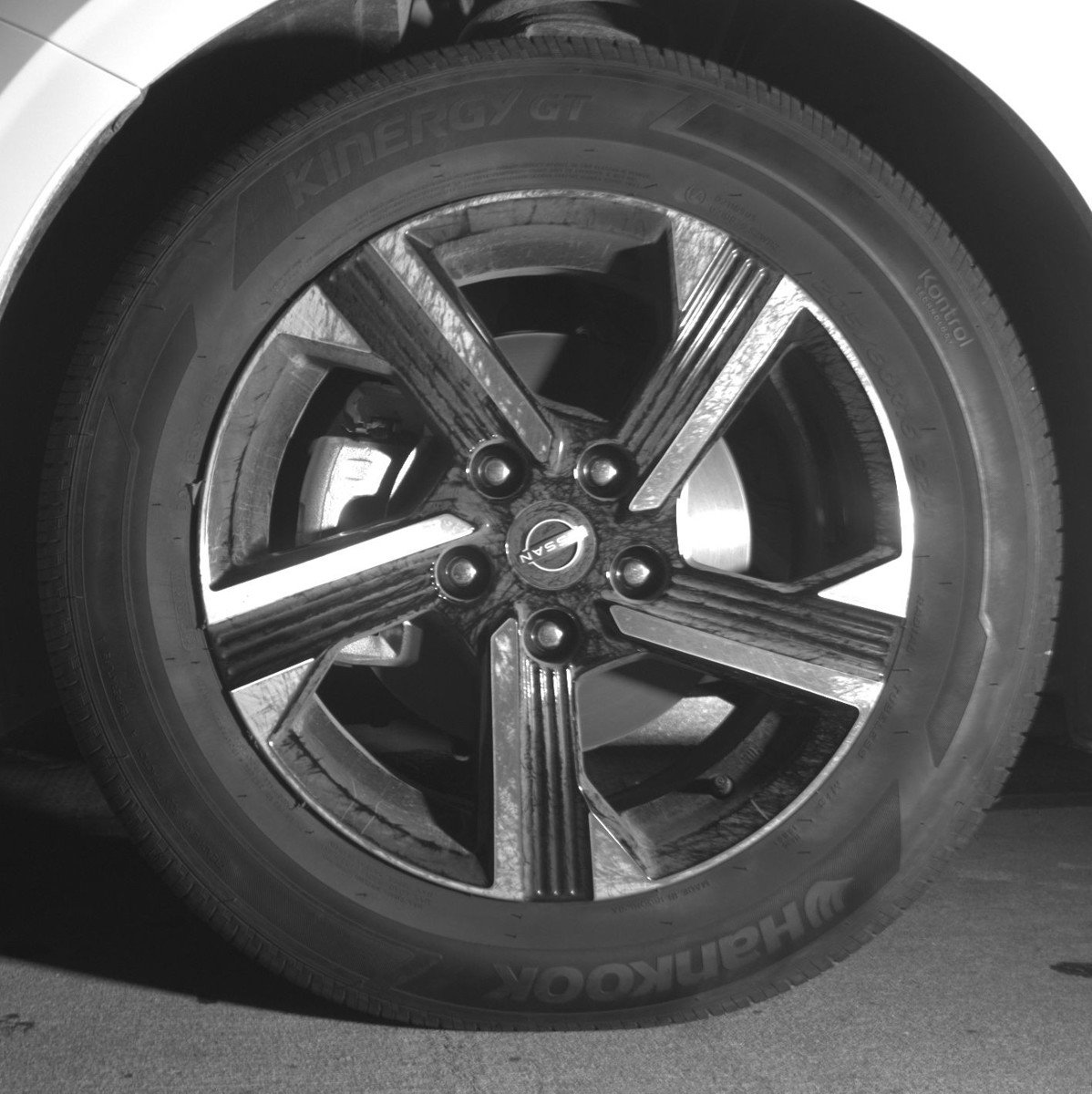 Used 2025 Nissan Sentra SV image 12