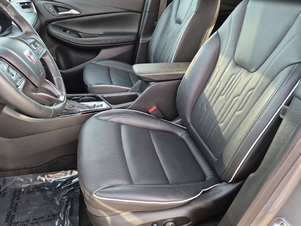 Used 2024 Buick Encore GX Avenir w/ Avenir Convenience Package AWD/4WD image 12