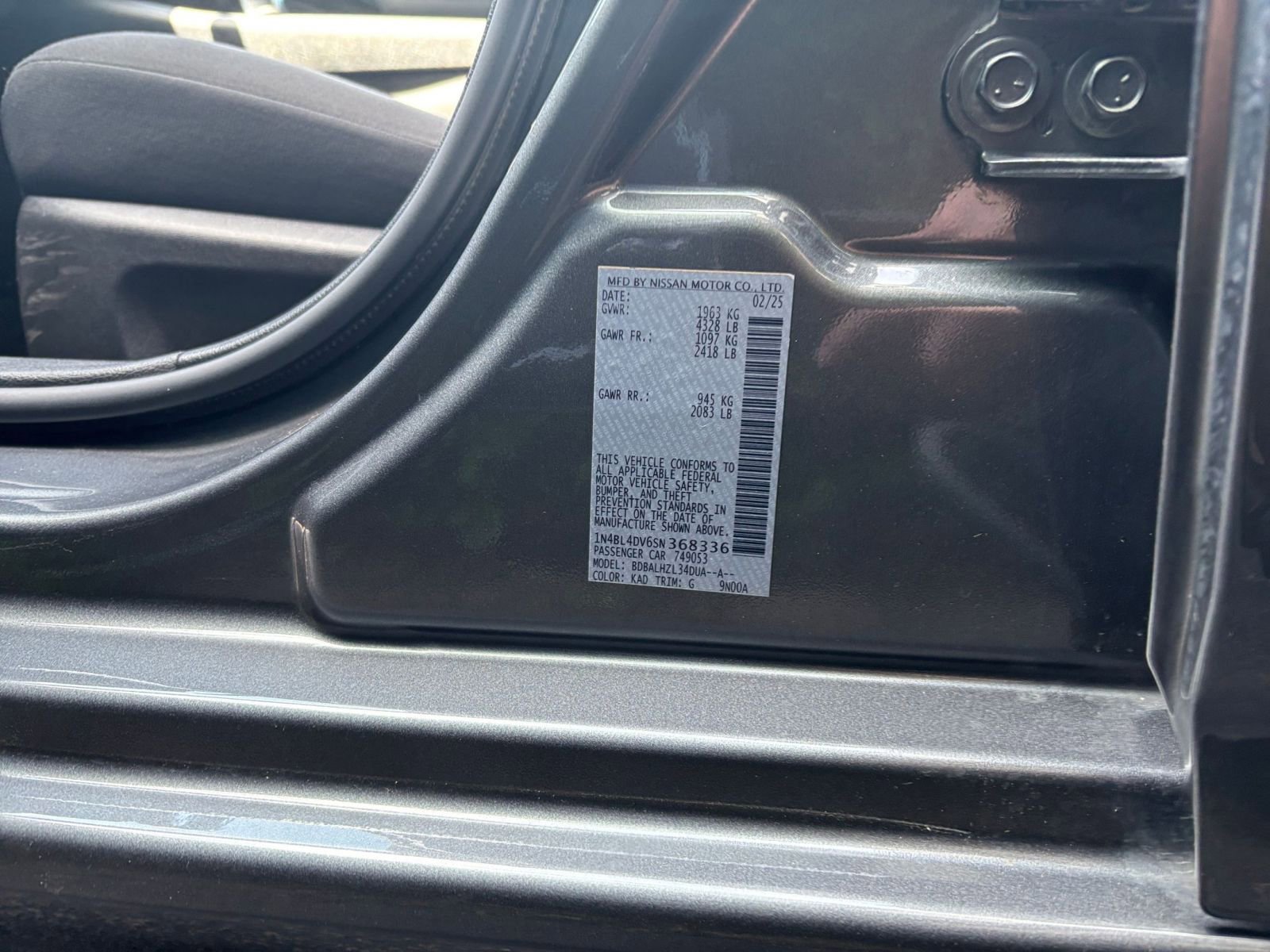 Used 2025 Nissan Altima 2.5 SV FWD image 29