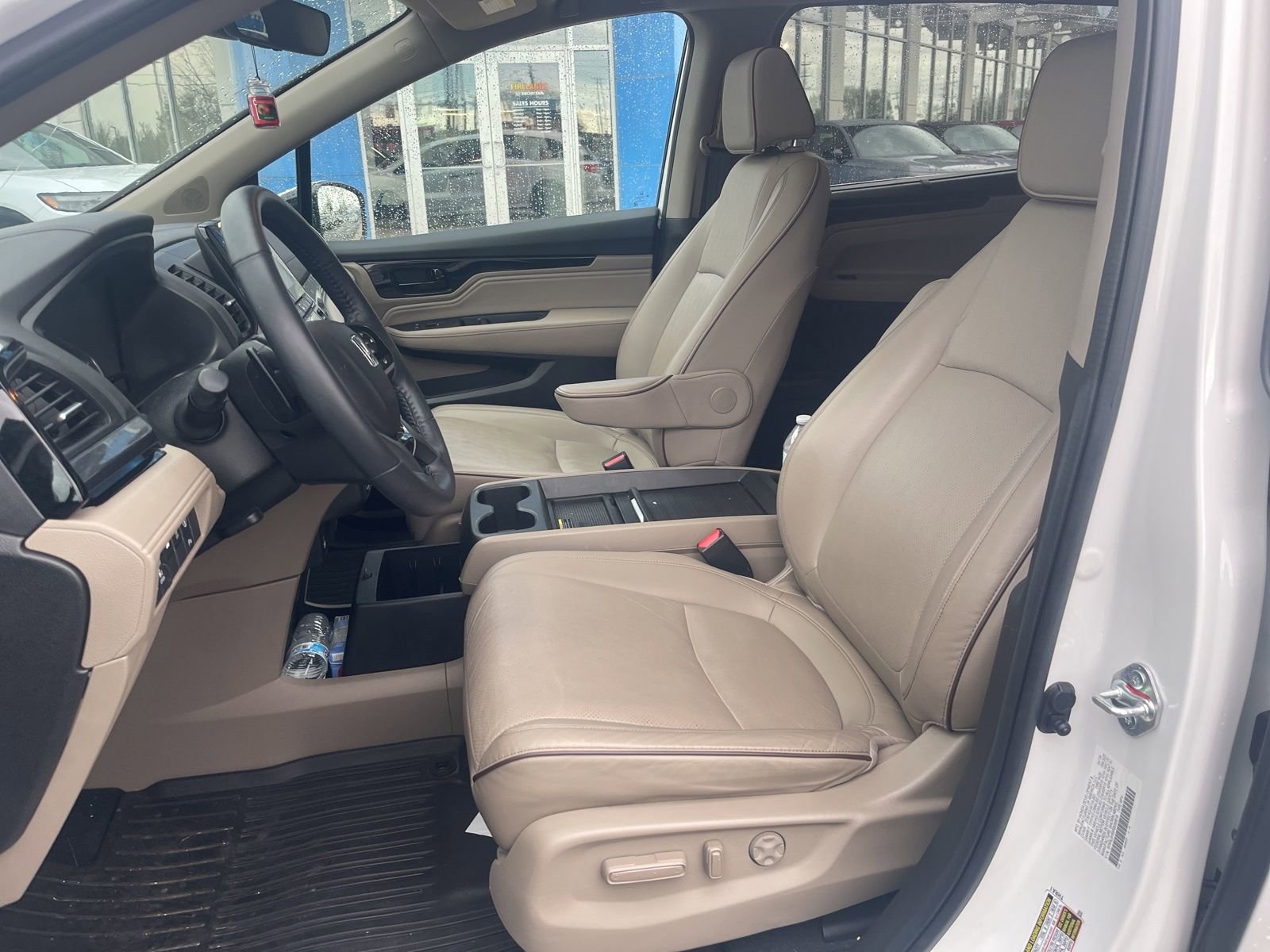 Used 2024 Honda Odyssey Elite image 20