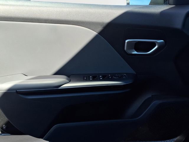 New 2026 Kia K4 LXS image 14