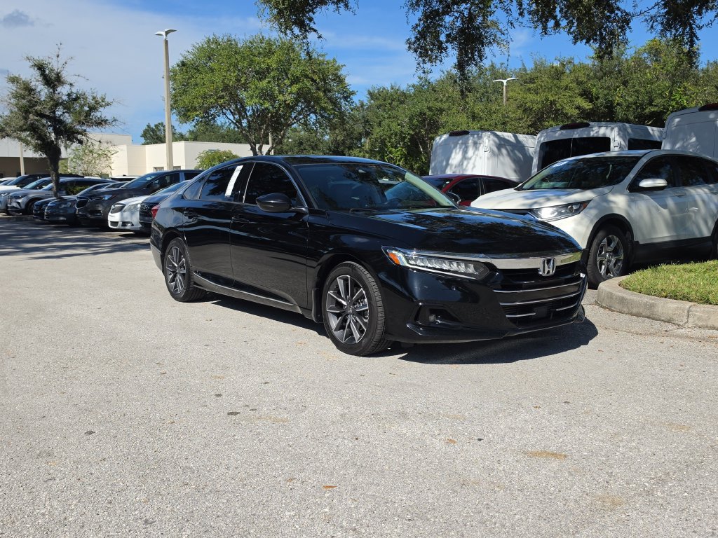 Used 2022 Honda Accord EX-L image 2