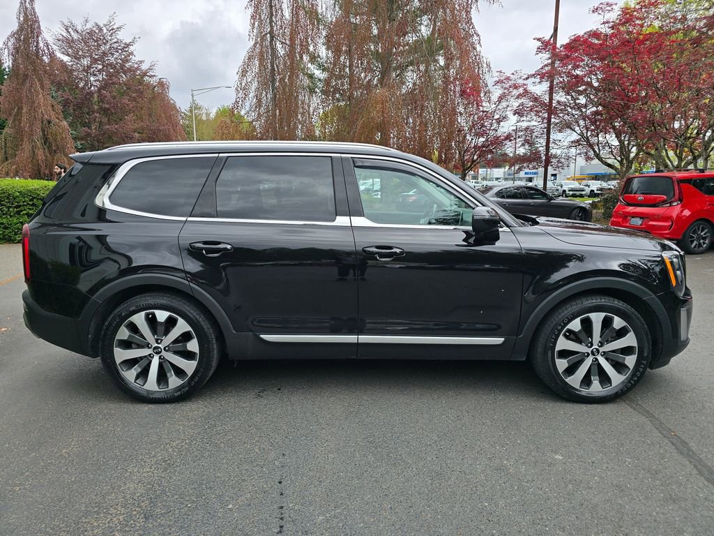 Certified 2021 Kia Telluride EX w/ EX Premium Package FWD image 3