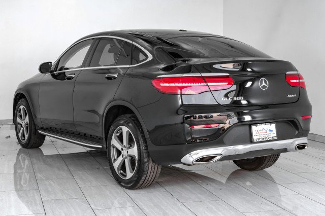 Used 2017 Mercedes-Benz GLC 300 4MATIC Coupe image 8