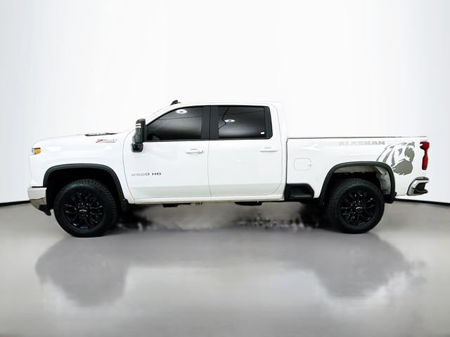 Used 2025 Chevrolet Silverado 2500 LT image 6