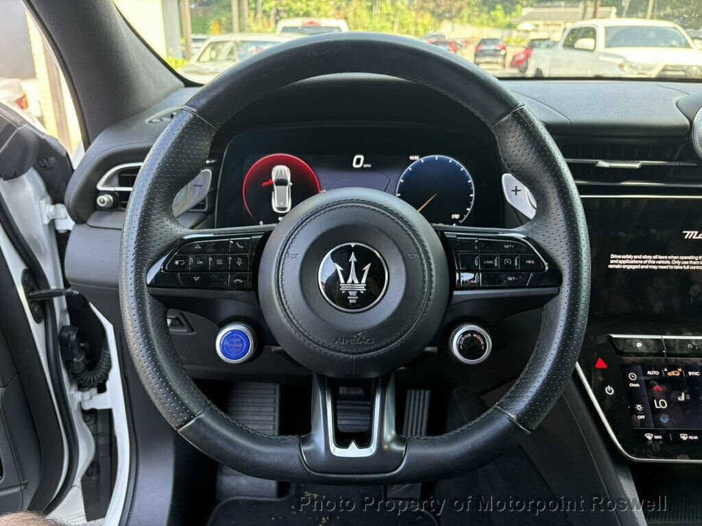 Used 2024 Maserati Grecale GT AWD/4WD image 12