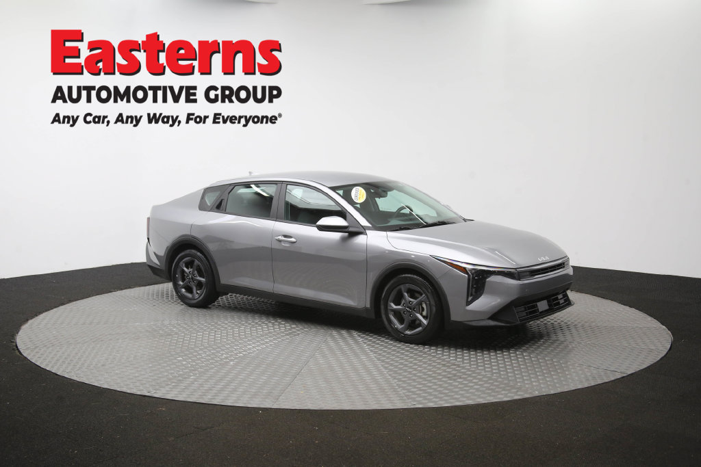 Used 2025 Kia K4 FWD image 50