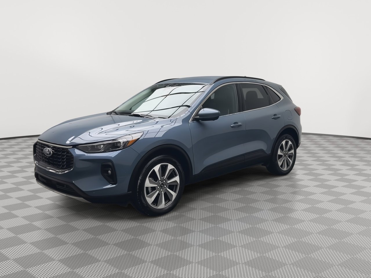 Certified 2024 Ford Escape Platinum image 37