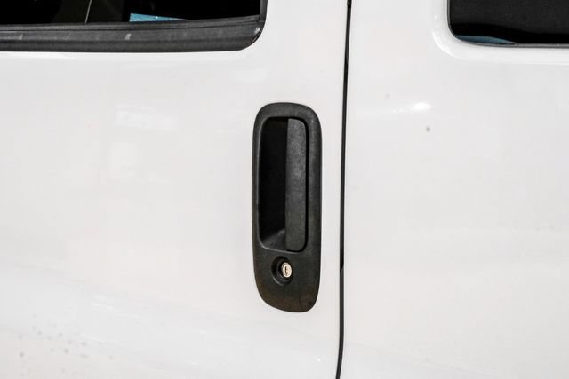 Used 2025 Chevrolet Express 3500 LT w/ LT Preferred Equipment Group RWD image 36