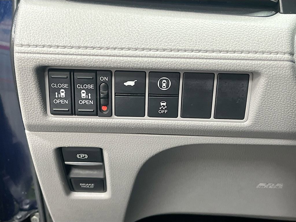 Used 2023 Honda Odyssey EX-L image 10