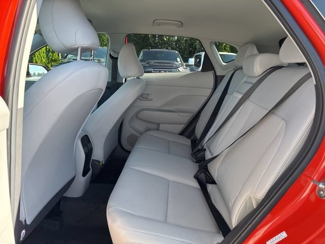 Used 2025 Hyundai Kona SEL AWD/4WD image 16