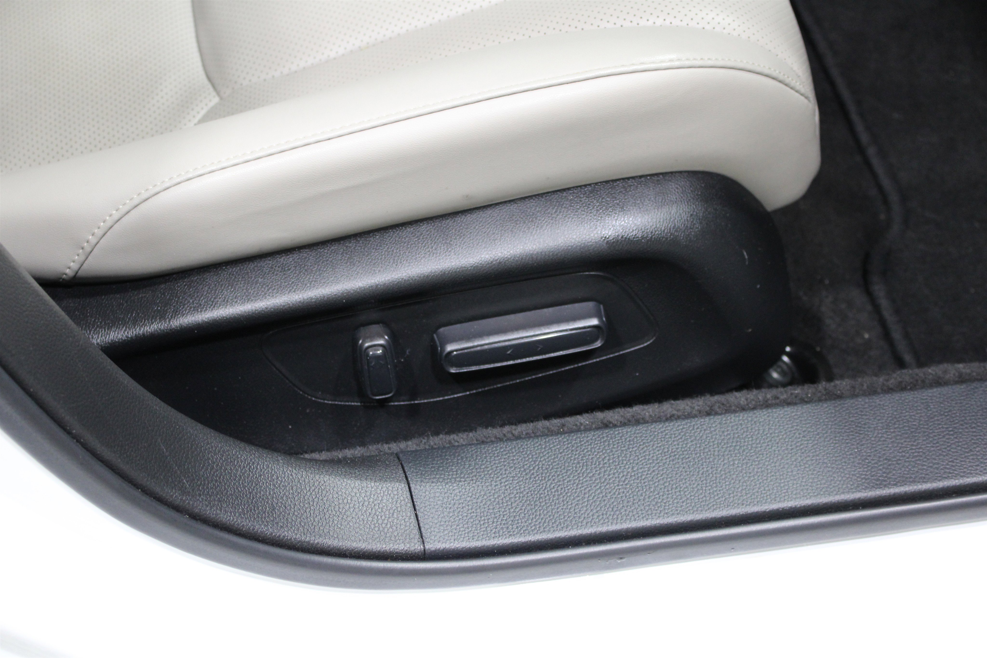 Used 2024 Honda Accord Touring image 30