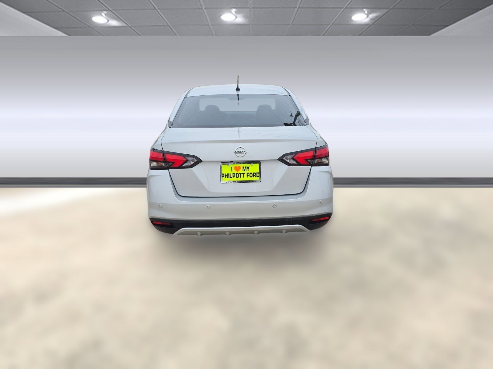 Used 2021 Nissan Versa S image 9