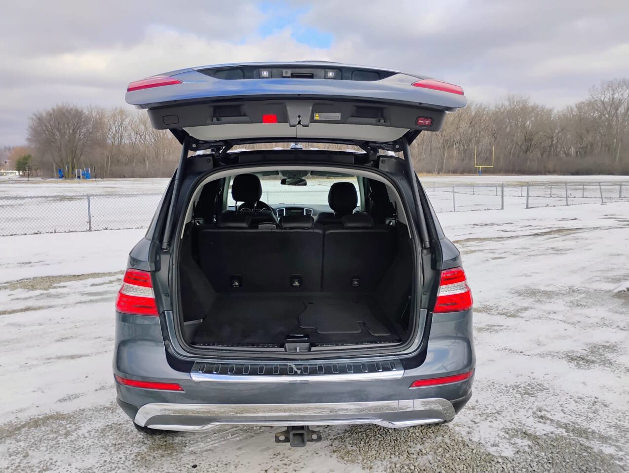 Used 2015 Mercedes-Benz ML 350 4MATIC w/ Premium 1 Package image 24