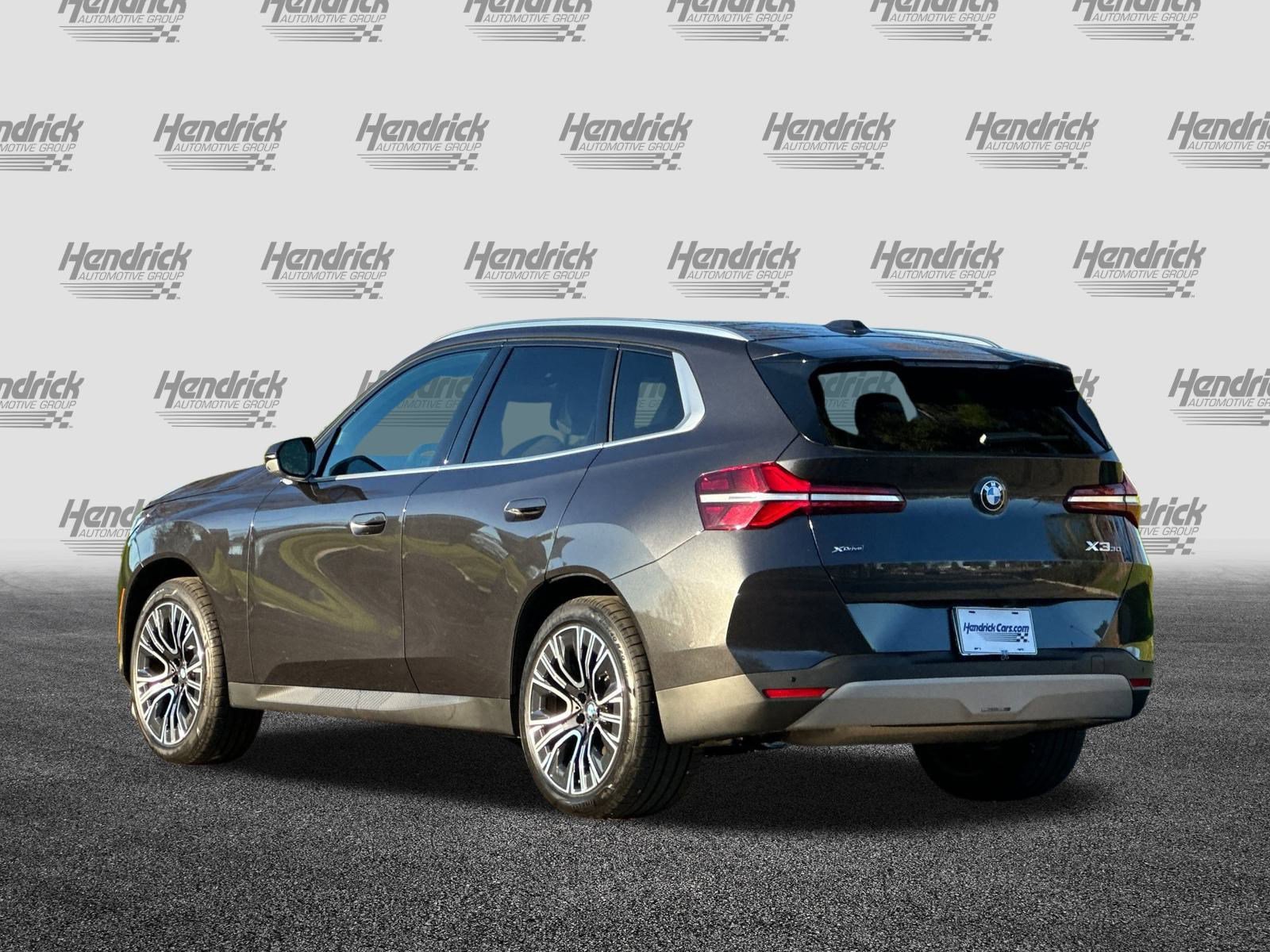 Used 2025 BMW X3 xDrive30i w/ Premium Package image 7