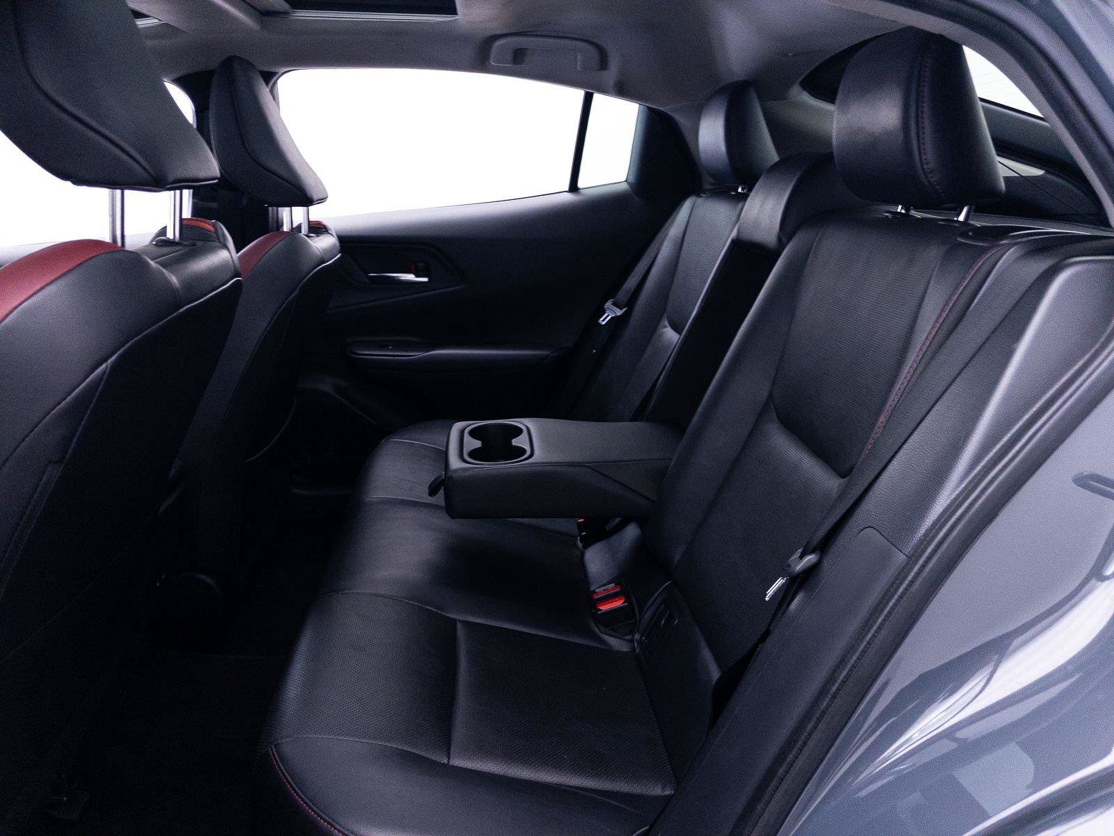 Used 2023 Toyota Prius Prime Premium w/ Advanced Technology Package FWD image 41