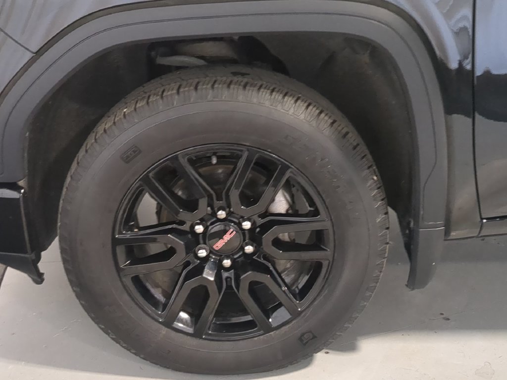 Used 2020 GMC Sierra 1500 Elevation w/ Elevation Value Package AWD/4WD image 17