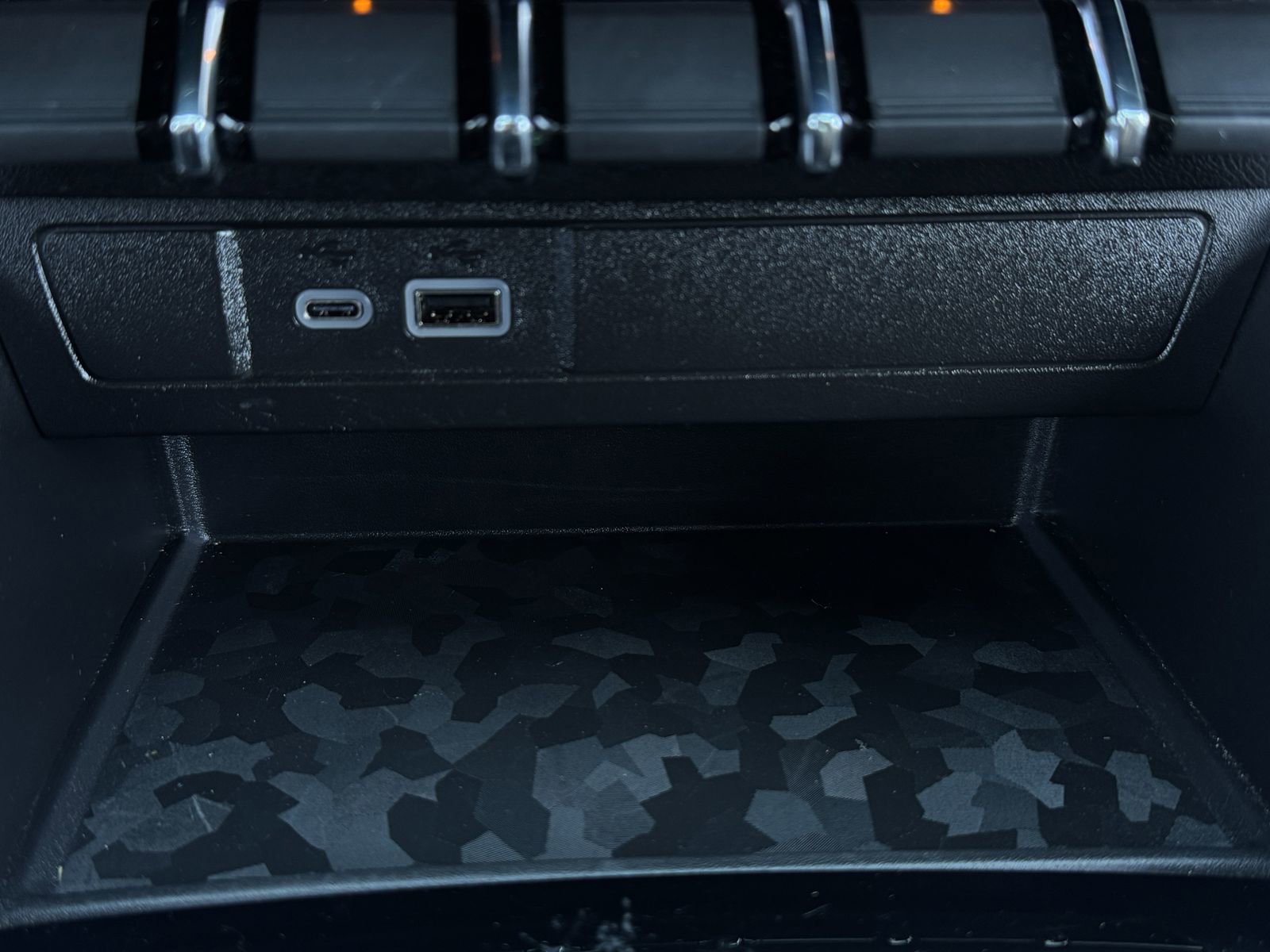 Used 2025 GMC Canyon Elevation w/ Convenience Package image 22