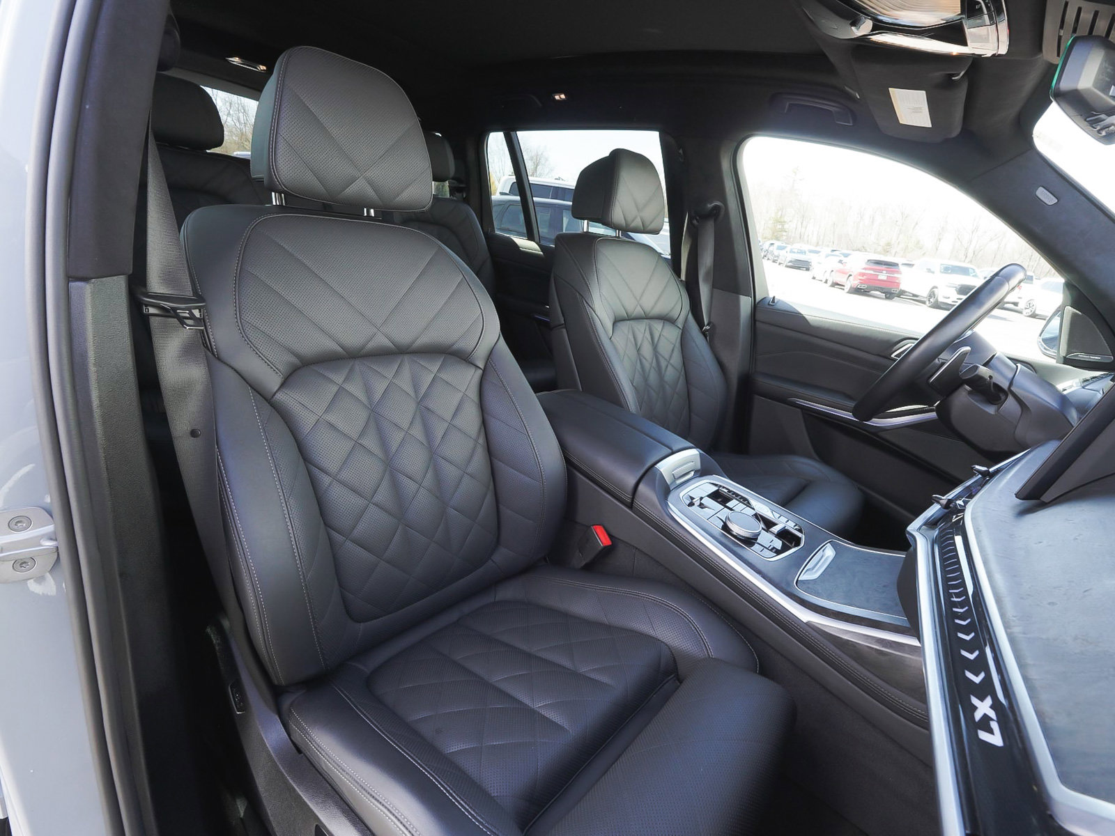 Used 2025 BMW X7 xDrive40i image 44